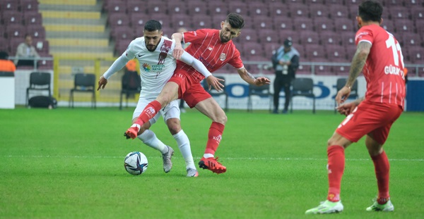 Atakaş Hatayspor evinde güldü