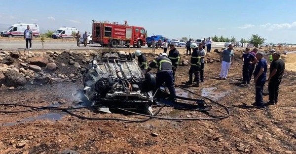 Hatay’da kaza: 2 ölü, 4 yaralı