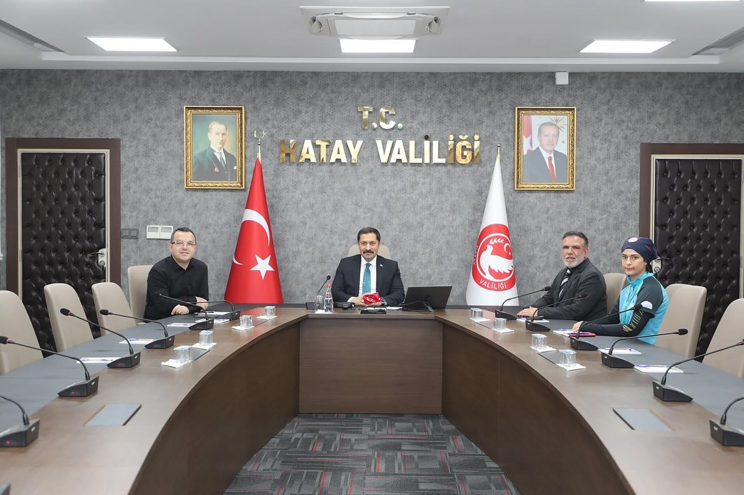 VALİ MASATLI SPOR YATIRIMLARINI DEĞERLENDİRDİ