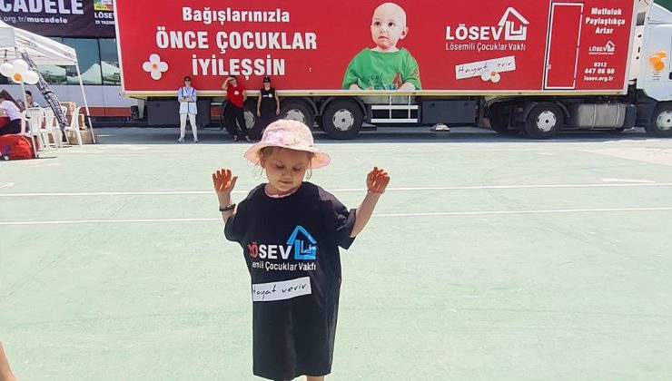 LÖSEV İyilikler TIR’ı Hatay’da lösemili çocuklara umut oldu