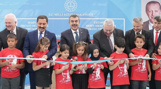 HATAY’DA YAPIMI TAMAMLANAN OKULLAR TÖRENLE AÇILDI