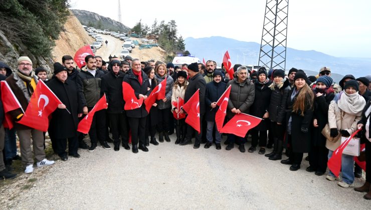 HATAY SARIKAMIŞ ŞEHİTLERİ İÇİN YÜRÜDÜ