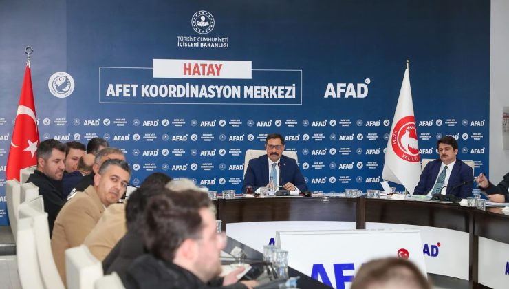 HATAY’DA AFET KONUTU İNŞAATLARI DEĞERLENDİRİLDİ