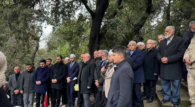 YAYLADAĞI’NDA DEPREM ŞEHİTLERİ ANILDI