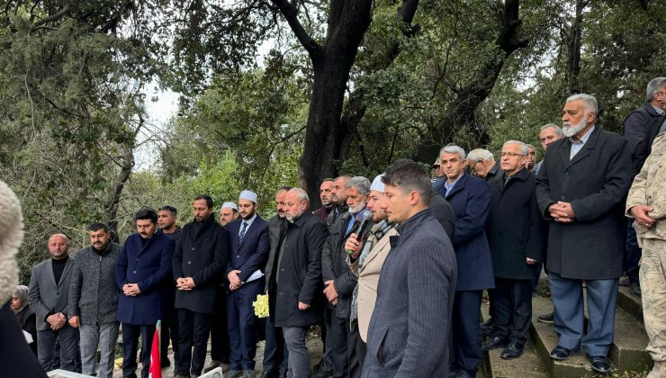 YAYLADAĞI’NDA DEPREM ŞEHİTLERİ ANILDI