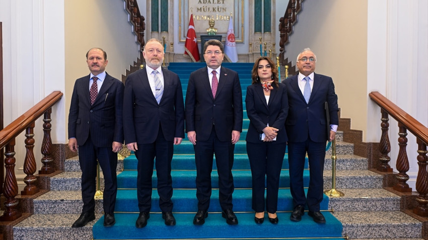 Adalet Bakanı Yılmaz Tunç ve DEM Parti’nin görüşmesi sonrası, 10.