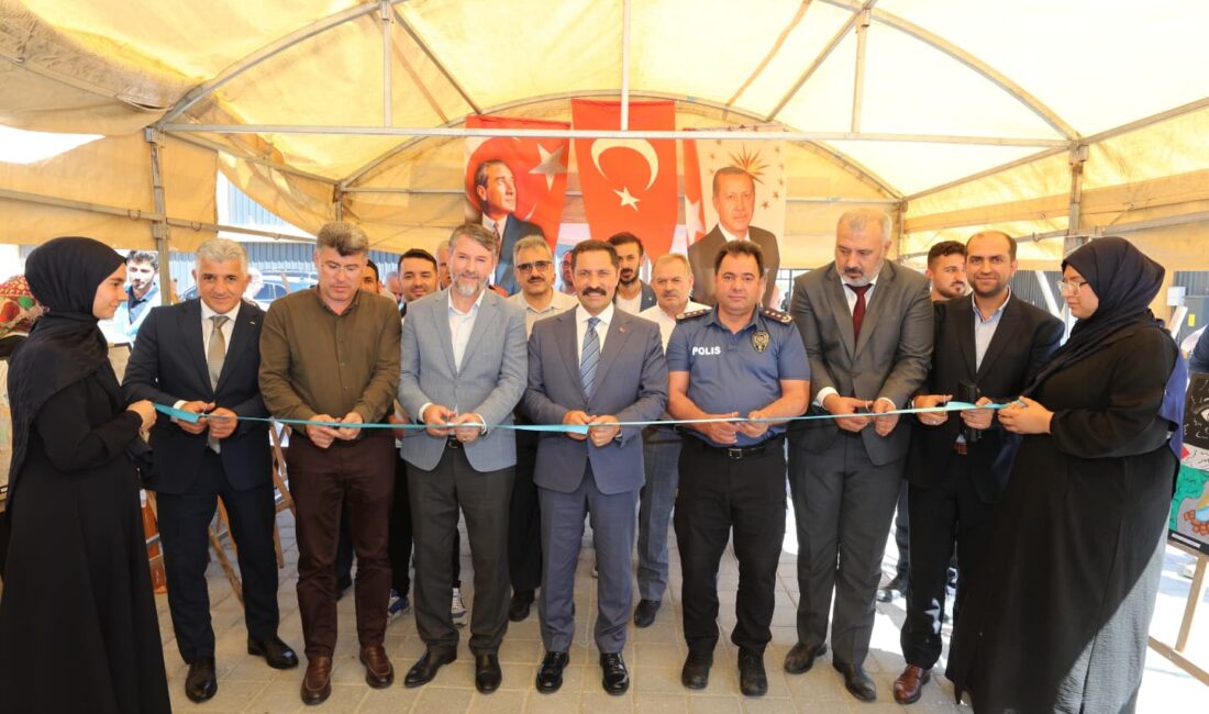 Hatay Valiliği himayelerinde İl Müftülüğü tarafından düzenlenen “1 Söz, 1