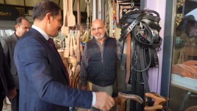 Hatay Valisi Mustafa Masatlı, Tarihi Uzun Çarşı esnafını iş yerlerinde