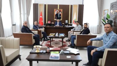 Altınözü Kaymakamı Efecan Şahin başkanlığında6 Şubat 2023 depremlerinin ardından ilçe