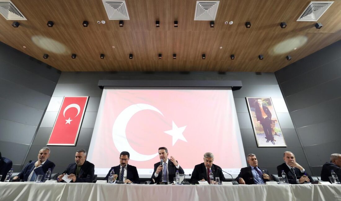 Enerji ve Tabii Kaynaklar Bakanı Alparslan Bayraktar, son günlerde elektrik