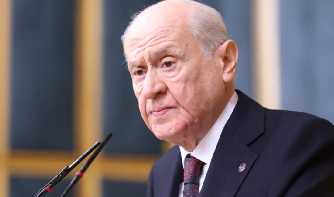 Devlet Bahçeli, grup toplantısında CHP’yi hedef alarak belediyelere yönelik yolsuzluk