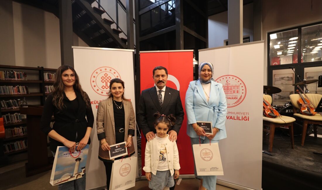 Hatay Valisi Mustafa Masatlı’nın katılımıyla 62. Kütüphane Haftası kutlama programı