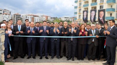 Ülkü Ocakları Hatay İl Başkanlığının yeni hizmet binası düzenlenen tören