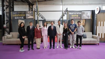 Hatay Valisi Mustafa Masatlı, eşi Esra Masatlı Hanımefendi ile birlikte