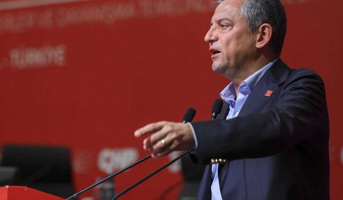 CHP Genel Başkanı Özgür Özel, “Dünyadaki otoriterleşmeye karşı hem Sosyalist