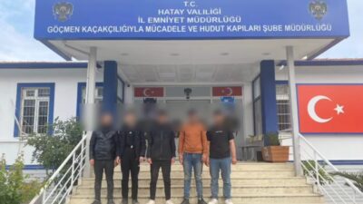 Hatay Emniyet Müdürlüğü ekipleri Göçmen Kaçakçılığıyla Mücadele kapsamında, Antakya-İskenderun yolu