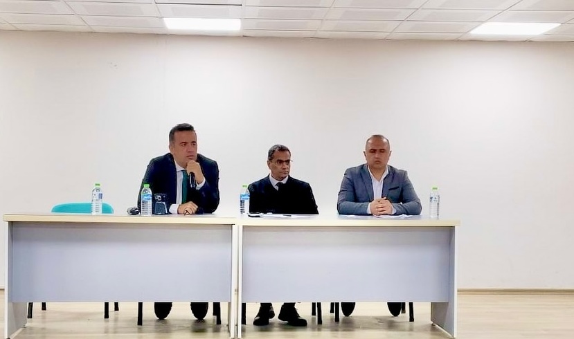 Antakya İlçe Millî Eğitim Müdürü Ahmet Tecimen’in başkanlığında, taşıma merkezi