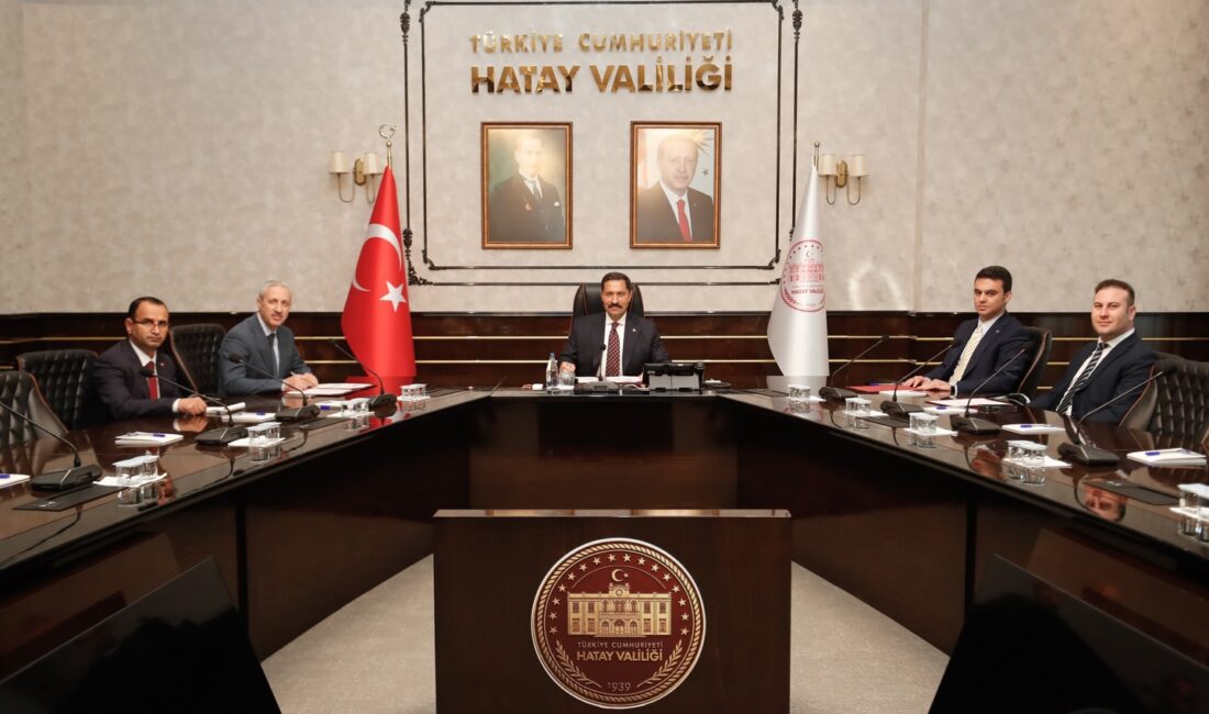 Hatay Valisi Mustafa Masatlı ile Hatay Mustafa Kemal Üniversitesi Rektörü
