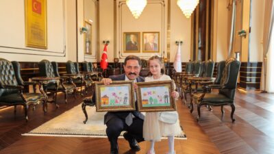 Hatay Valisi Mustafa Masatlı, devletin emaneti olan Zeynep’i ve ailesini