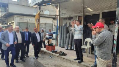 CHP Hatay Milletvekili Servet Mullaoğlu öncülüğündeki CHP heyeti, Reyhanlı’da gerçekleştirdiği