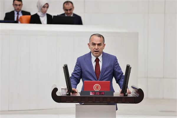 ERGİN: “YASAMA FAALİYETİNDE CİDDİ EROZYON YAŞANIYOR” DEVA Partisi Ankara Milletvekili Sadullah Ergin, Türkiye Büyük Millet Meclisi