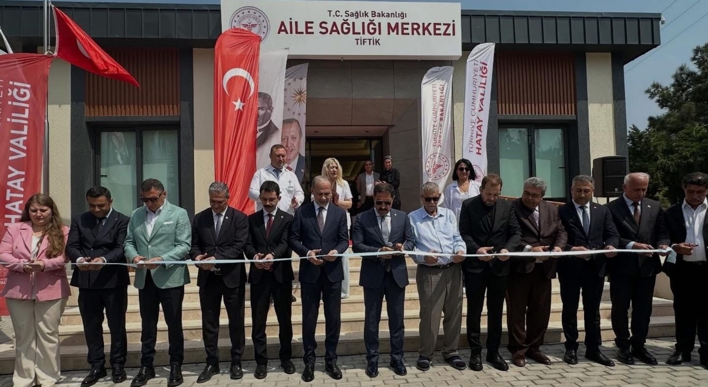 Belen İssume Mahallesi’nde yapımı tamamlanarak vatandaşların hizmetine sunulan Aile Sağlığı