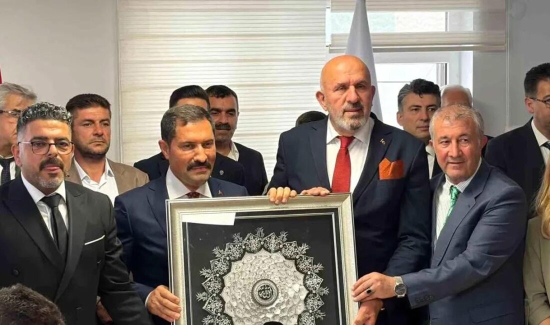 Hatay Valisi Mustafa Masatlı, Türkiye Muhtarlar Konfederasyonu tarafından her yıl