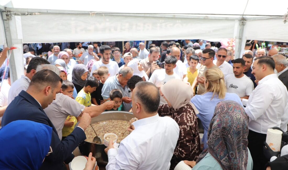 Altınözü Belediye Başkanı Rıfat Sarı, Muharrem ayı dolayısıyla Altınözü Semt