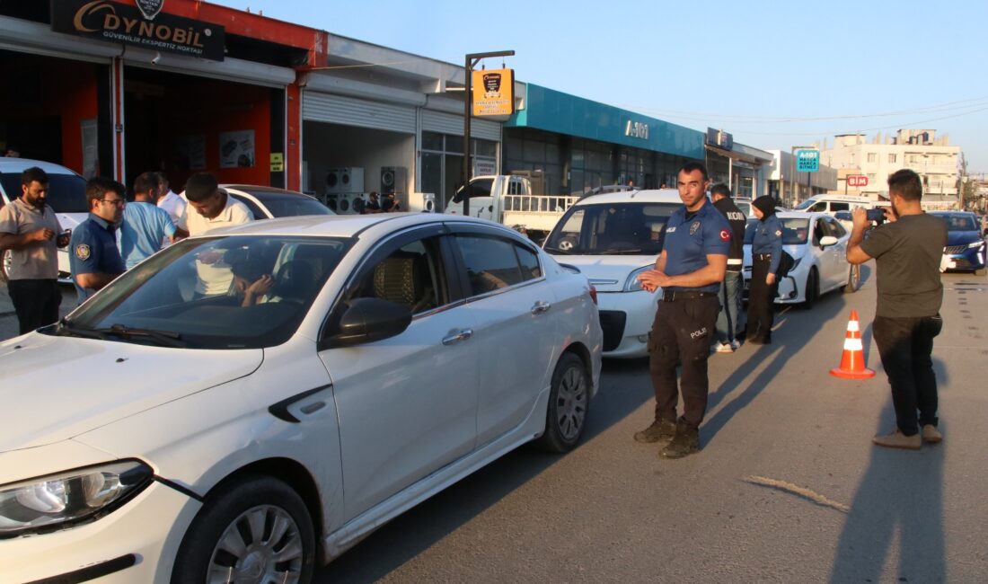 Hatay Emniyet Müdürlüğü ekipleri tarafından Reyhanlı ilçesinde gerçekleştirilen geniş kapsamlı