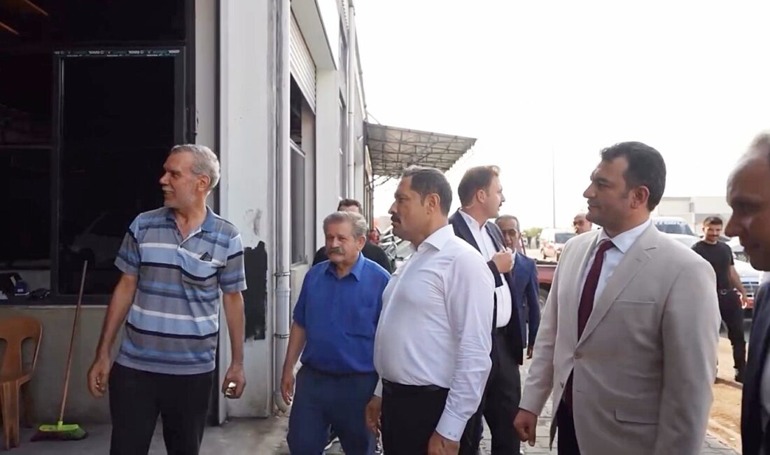Hatay Valisi Mustafa Masatlı, Erzin’de faaliyetlerini sürdüren 71 işletme kapasiteli