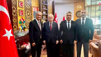 MHP’NİN YENİ HATAY KADROSU BAHÇELİ’YE TANITILDI Milliyetçi Hareket Partisi Hatay İl Başkanı Metin Taşçı, MHP Hatay