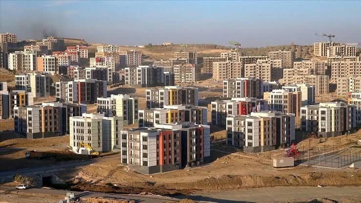 TOKİ’DE HATAY FIRSATI SÜRÜYOR TOKİ’nin Türkiye genelinde 64 ili kapsayan ve kurasız olarak satışa