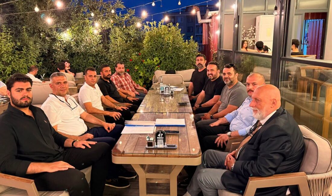 Ülkü Ocakları Hatay İl Başkanı M. Sinan Çelik’in ev sahipliğinde
