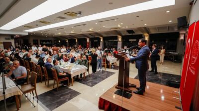 VALİ MASATLI ŞEHİT AİLELERİYLE BULUŞTU Hatay Valisi Mustafa Masatlı, 15 Temmuz Demokrasi ve Millî Birlik