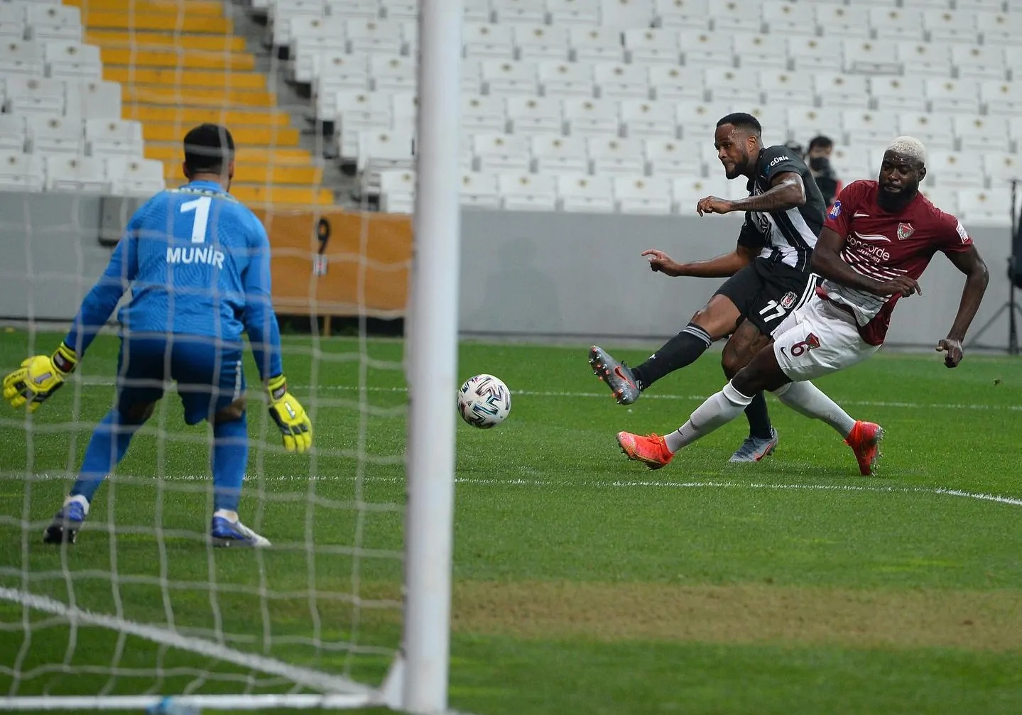 Hatayspor Beşiktaş’a direnemedi 7-0