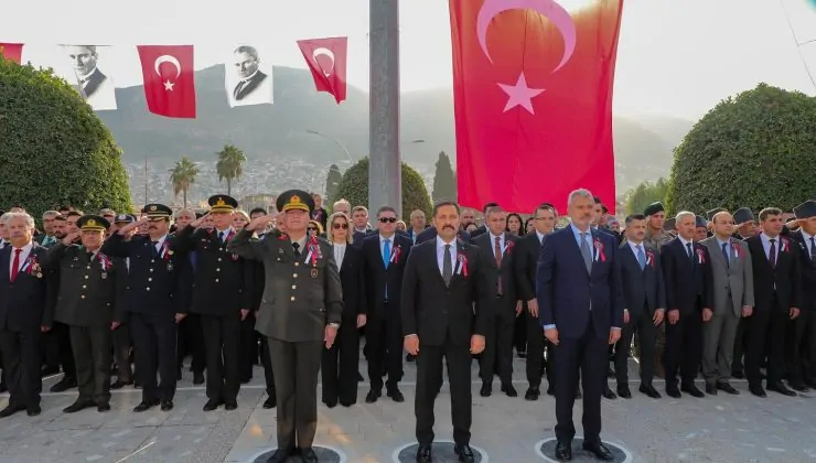 HATAY’DA 10 KASIM ANMA TÖRENİ DÜZENLENDİ